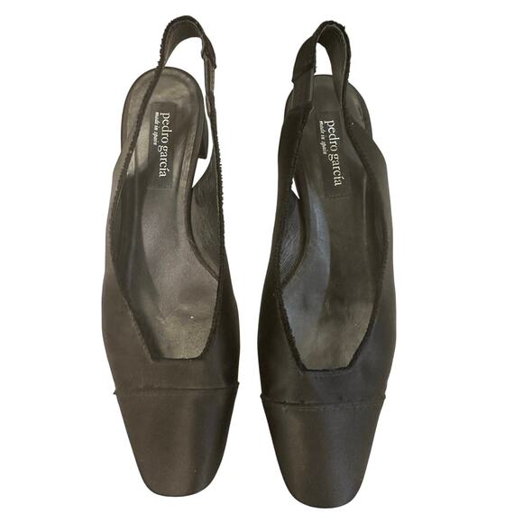 Pedro Garcia Isauri Slingback Black Satin Pumps - Size 40 (US Size 10) - Picture 1 of 6